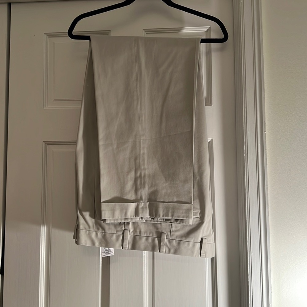 Brooks Brothers 346 Advantage Chino Elliot Fit
